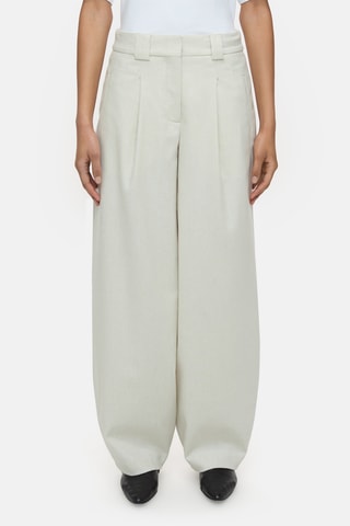 Pantalón tapered de lana virgen - Beige