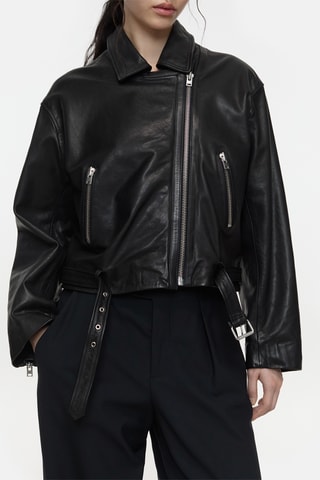 Chaqueta corta de piel - Negro
