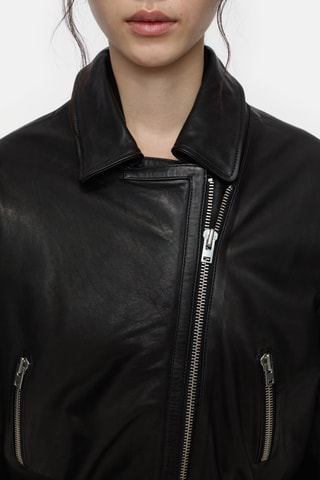 Chaqueta corta de piel - Negro