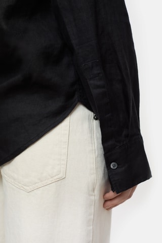 Camisa regular fit de lino - Negro