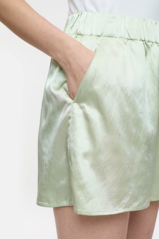 Short regular fit - Verde claro