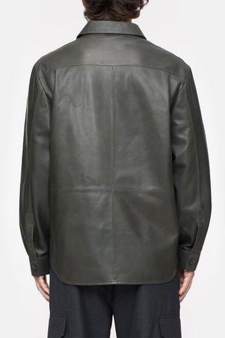 Sobrecamisa relaxed fit de piel de cordero - Gris oscuro