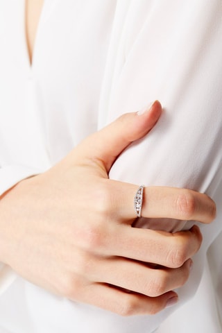 Anillo Envoutante  -  Oro blanco y diamantes