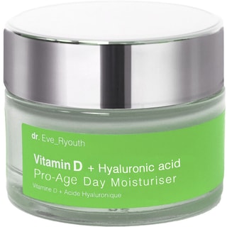 Crema de día hidratante con vitamina D y ácido hialurónico Pro-Age - 50 ml