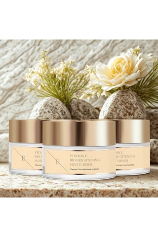 3 cremas hidratantes iluminadoras con Vitamina C - Todo tipo de piel - 3 x 50 ml