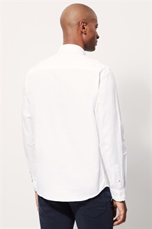 Camisa slim 
Branco