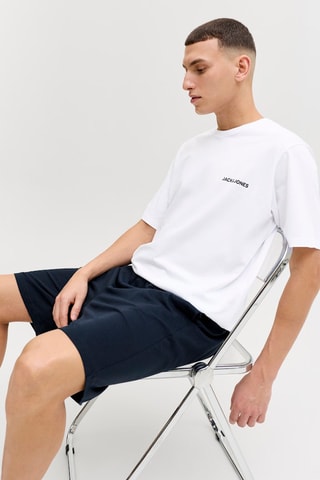 T-shirt e calções - Branco e azul-marinho