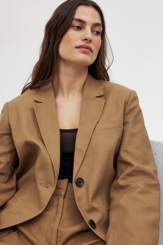 Blazer regular fit de lino - Beige oscuro