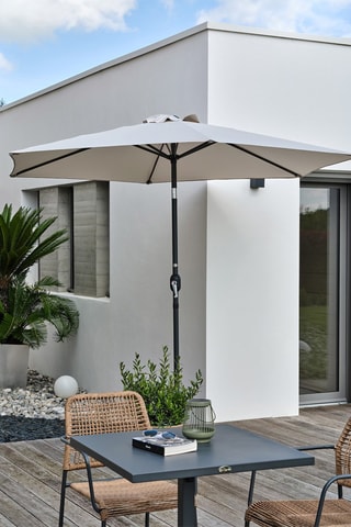 Sombrilla con manivela Marbella - Diámetro de la lona: 2,7 m
