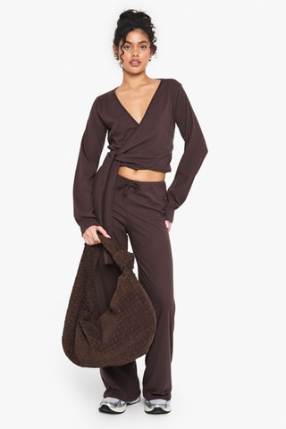 Top a portafoglio e pantaloni - Marrone
