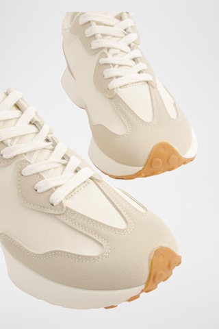 Sneakers - Beige