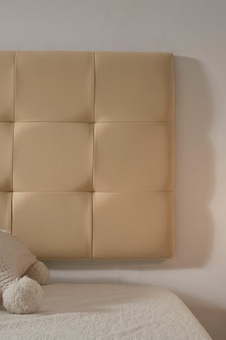 Testiera capitonné sospesa in legno di pino - Beige