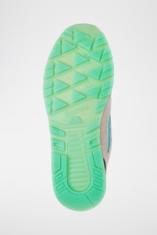 Sapatilhas Shadow 6000 - Bege - Saucony