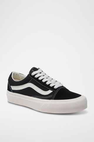 Sapatilhas em couro - Preto e branco - Vans