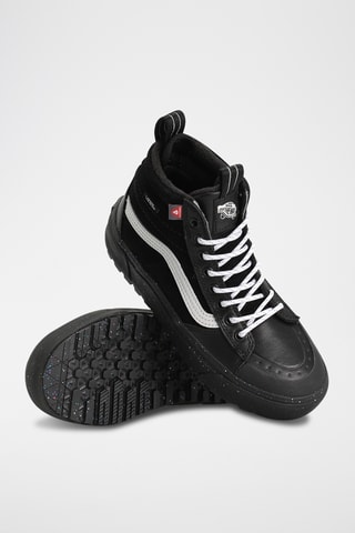 Sapatilhas subidas em couro - Preto - Vans