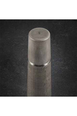 Molinillo de sal de madera Marlow