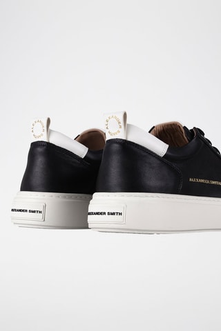 Zapatillas de piel - Blanco, negro y dorado