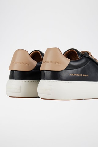 Zapatillas de piel con plataforma - Negro y beige
