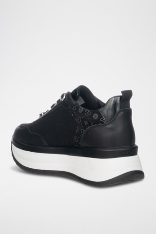 Zapatillas de piel con plataforma - Negro