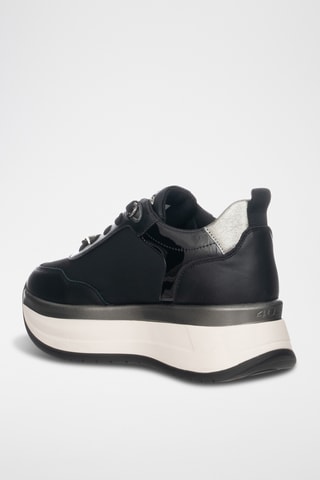 Zapatillas de piel con plataforma - Negro