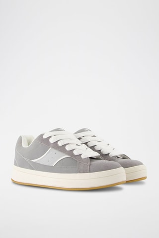 Zapatillas - Gris oscuro y blanco