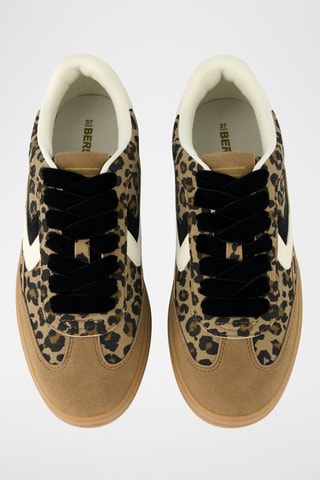 Zapatillas - Marrón claro y negro