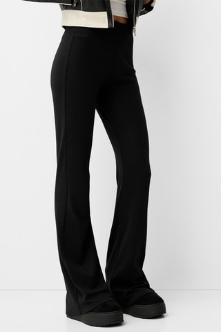 Pantalón flare de tiro alto - Negro