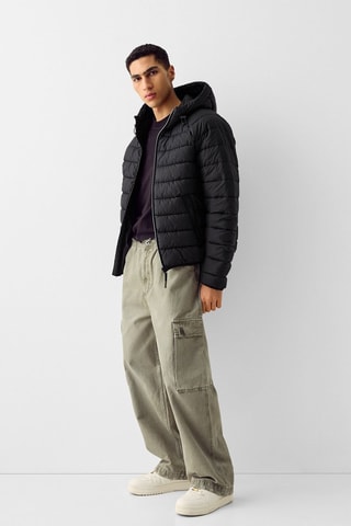 Anorak con capucha - Negro