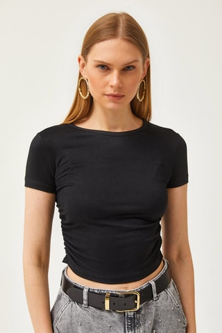 Camiseta cropped - Negro