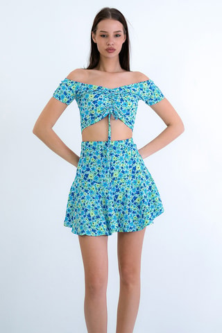 Crop top y minifalda de talle alto - Turquesa