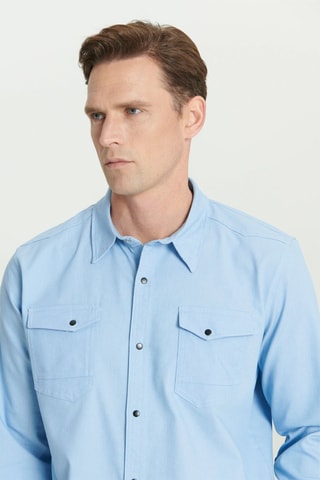 Camisa slim fit - Azul claro