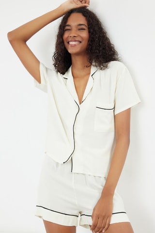 Camisa y short - Crudo