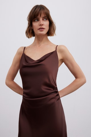 Vestido midi sem mangas - Castanho