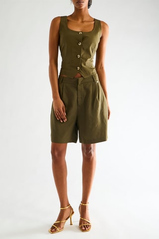 Short Kaki
