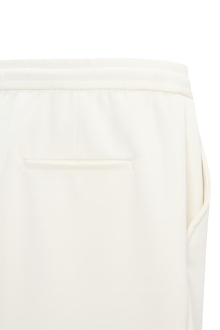 Short - Ecru