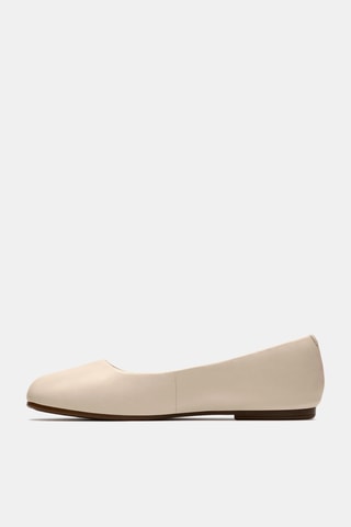 Ballerines en cuir - Ecru