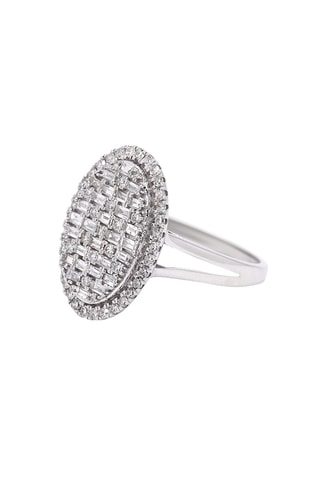 Bague - Or blanc et diamants