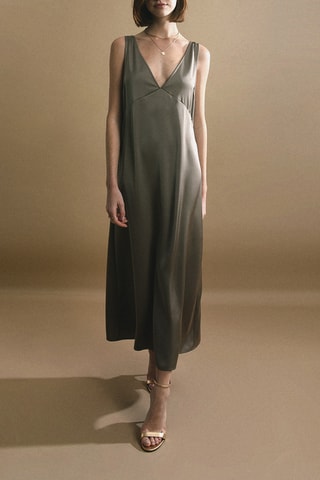 Vestido largo - 
Caqui