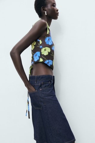 Blouse courte à fleurs dos nu - Noir