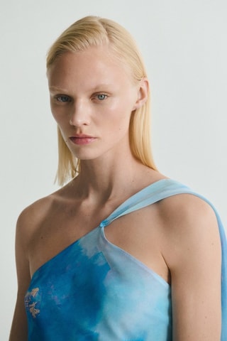 Robe asymétrique à fleurs avec foulard - Bleu