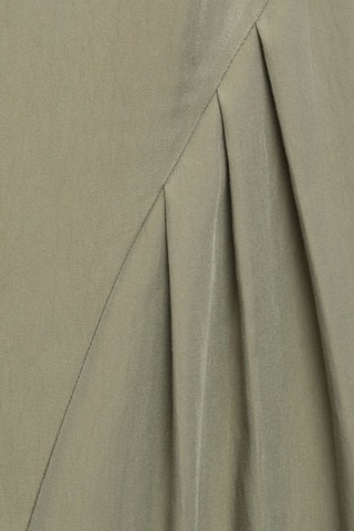 Robe col bateau à plis - Kaki