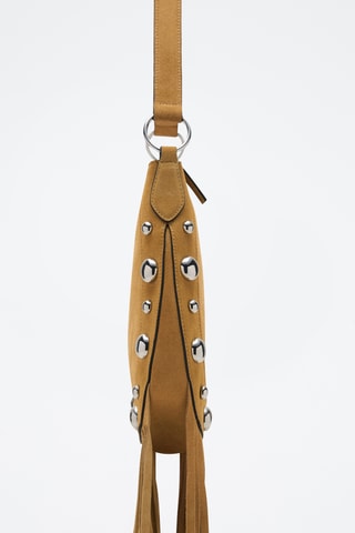 Sac en daim avec franges et détails cloutés - Jaune