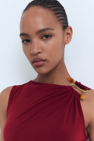 Robe drapée détail bijou - Bordeaux