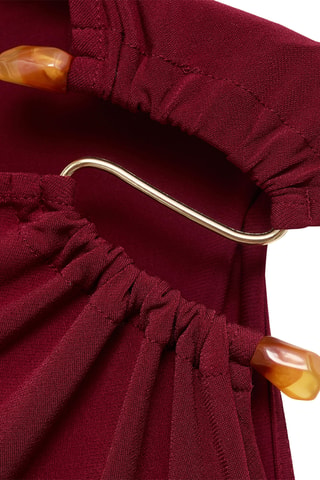 Robe drapée détail bijou - Bordeaux