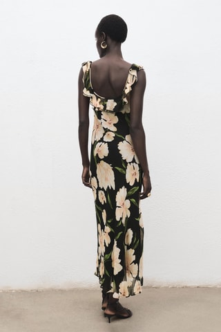 Robe à fleurs détail volants - Noir
