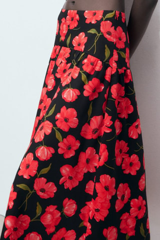 Jupe évasée à imprimé à fleurs - Noir