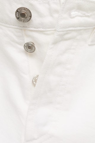 Short en jean bas effiloché - Blanc