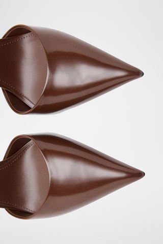 Chaussures à talons vernies bout pointu - Marron