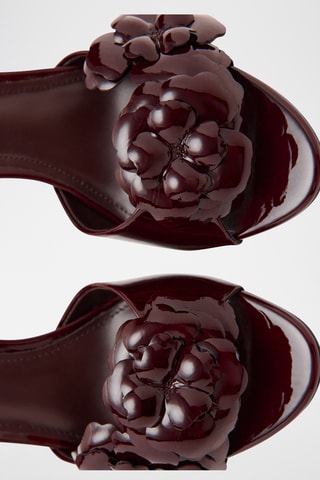 Sandales vernies à talon à fleurs - Marron