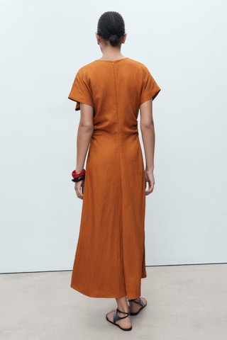Robe midi froncée sur les côtés - Marron